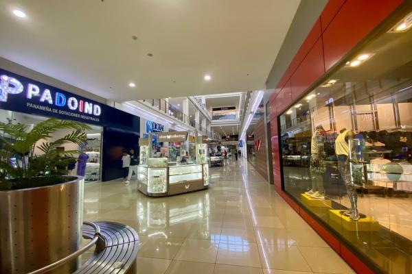 Venta de local comercial en los andes mall