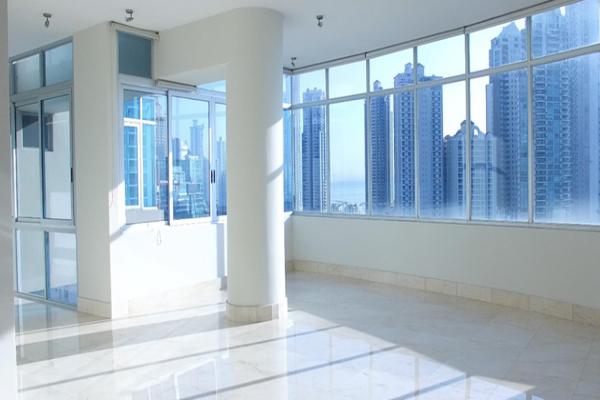 Venta de apartamento en ph torre del parque