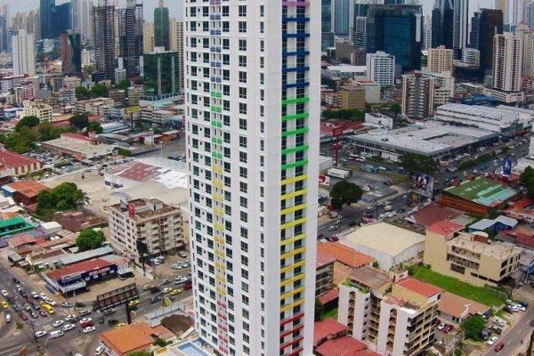 Venta de apartamento en el carmen ph rainbow tower