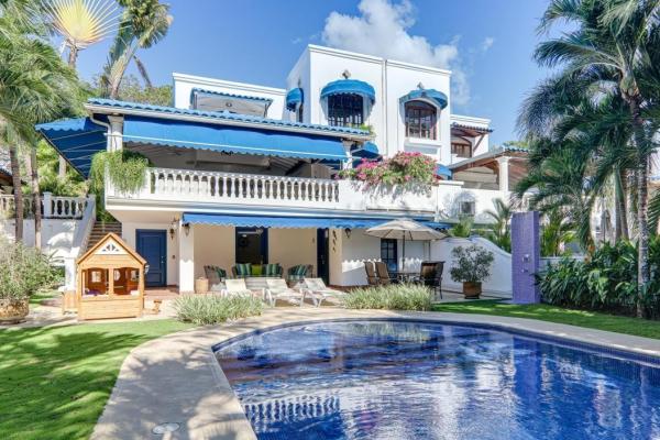 Impresionante villa de playa en venta en playa blanca