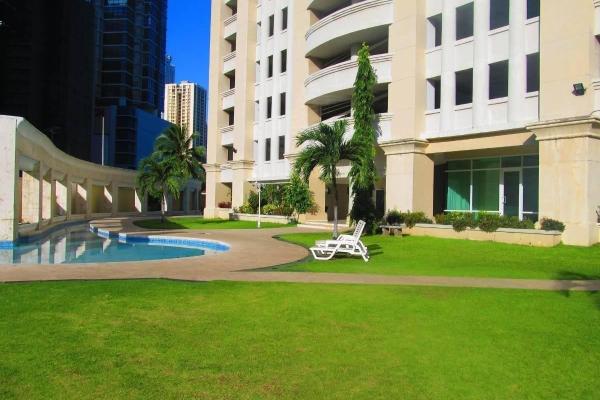 Venta de junior penthouse costa pacífica torre 400, vista a la ciudad.