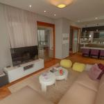 Se vende apartamento en park one, altos del golf