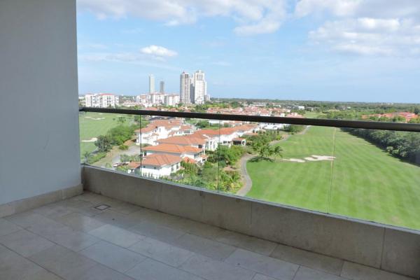 Venta de apartamento en greenview, santa maría golf & country club