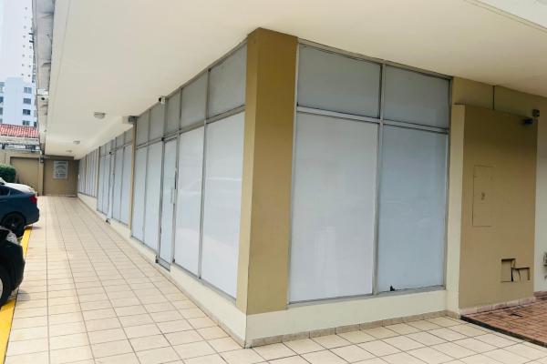 Oficina/local comercial en venta calle 1a parque lefevre: plaza continental