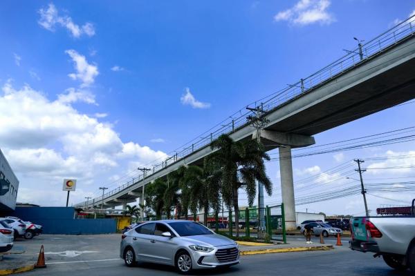 Venta de galera en centro logístico dos caminos, mañanitas