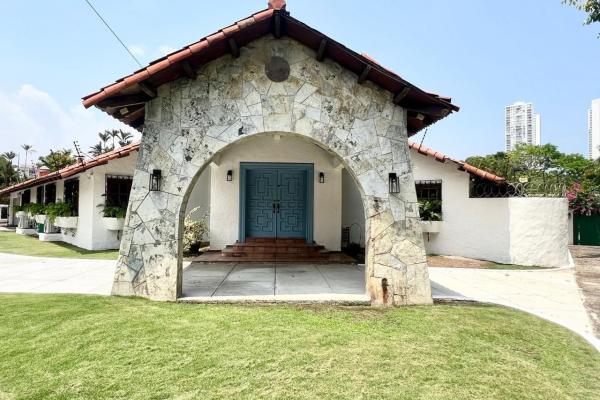 Se vende casa altos del golf | parque lefevre