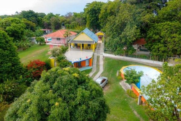 Casa cerca de la playa en playa corona