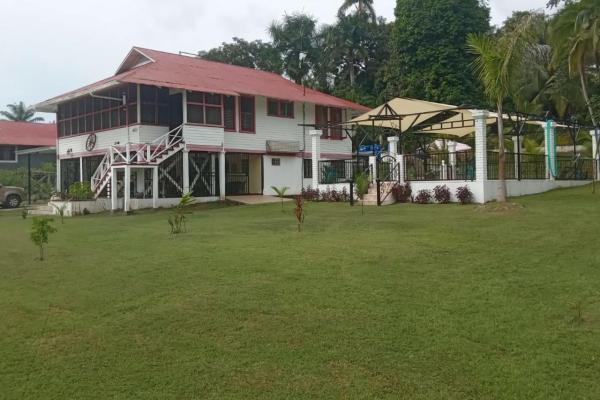 Casa ejecutiva en puerto armuelles panamá