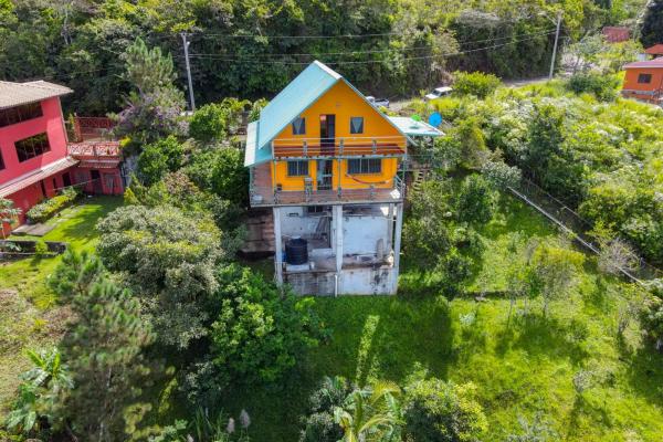 Casa de campo de 5 habitaciones y 3 baños en chicá panamá