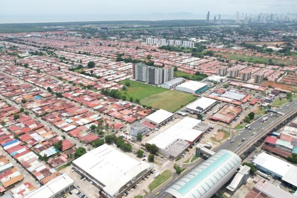 Terreno para desarrollo uso mixto en don bosco