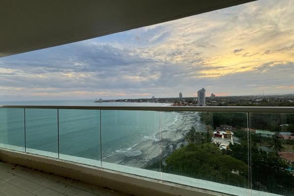 Vendo apartamento vista al mar en playa serena, ph bahía