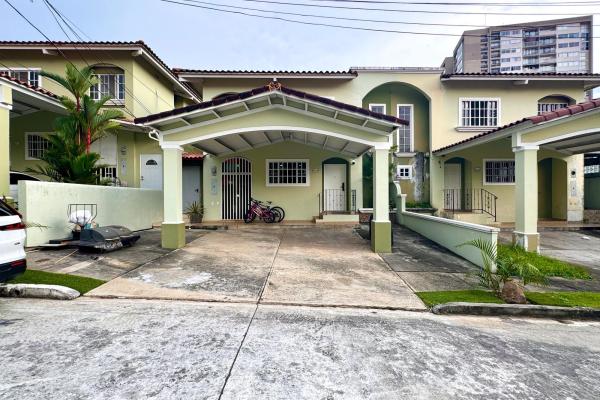 Se vende duplex en villa lucre (residencial los azores)