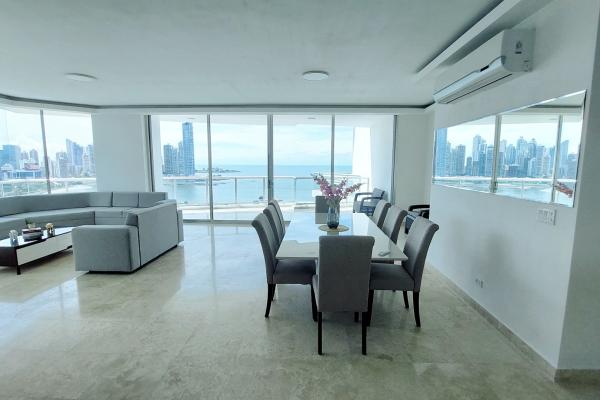 Hermoso apartamento en ave. balboa, ph sky residence con vista al mar