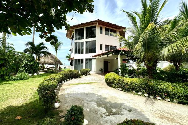 Venta de casa de playa villa las leonores