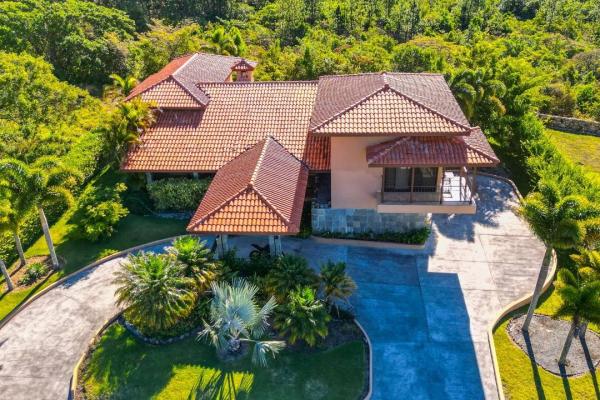 Espectacular casa en venta en boquete country club