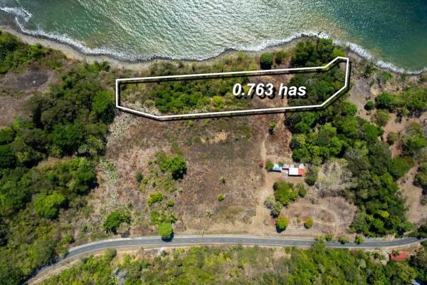 Impresionante lote de 7,630 m2 con vista al mar en puerto armuelles