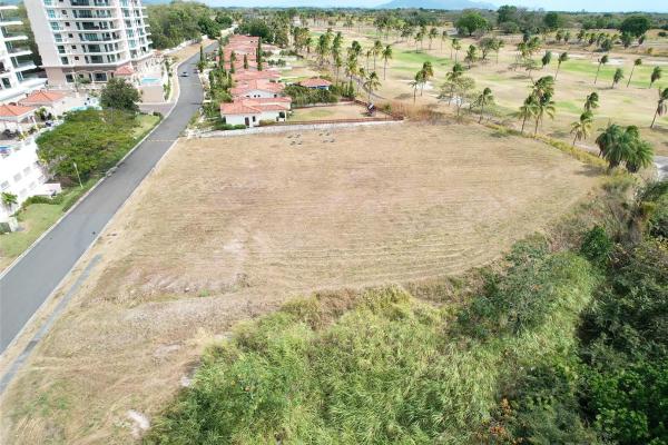 Venta de terreno en vista mar, san carlos