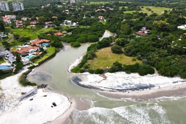 Terreno en punta roca, punta barco. san carlos