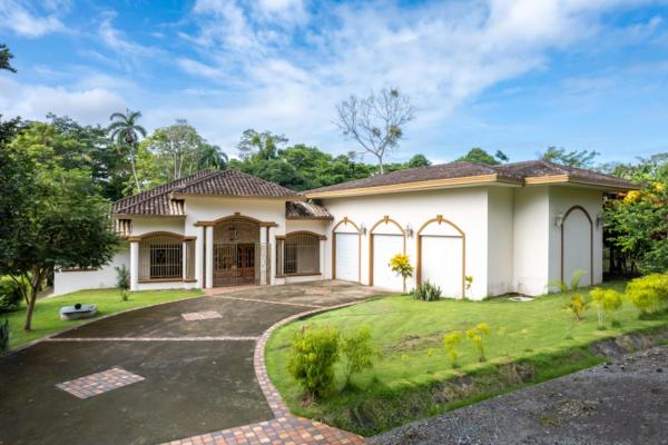 Fantástica casa en sortová bugaba panamá