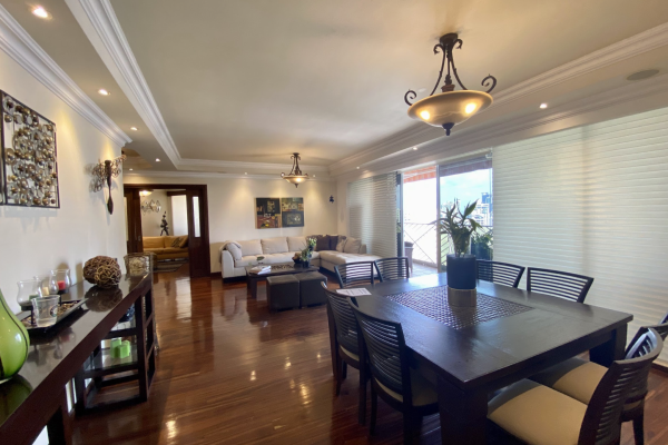 Se vende apartamento en el cangrejo, ph vistanova, bella vista