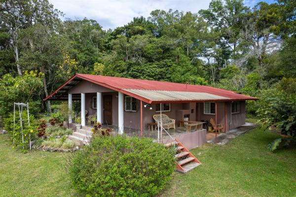 Pintoresca casa en volcancito