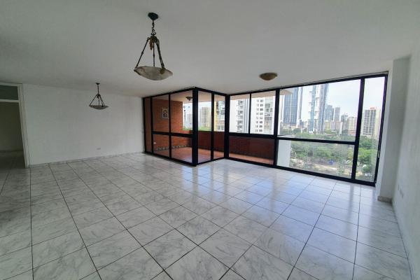 Apartamento en bahía obarrio