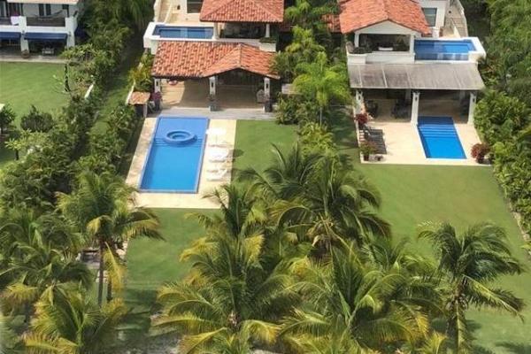 Se vende espectacular casa en buenaventura frente al mar