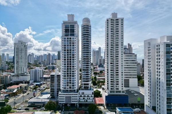 Maravilloso apartamento en joy tower, 3 recamaras, 2 baños, 214m2