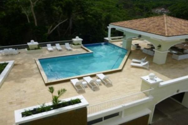 Venta de apartamento en tucan country club and resort, howard