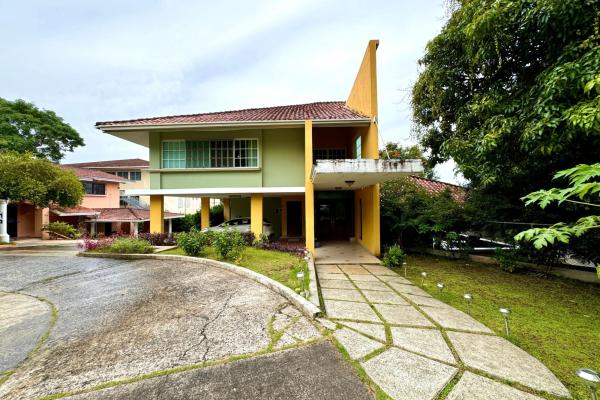 Hermosa casa en la loma (hato pintado)