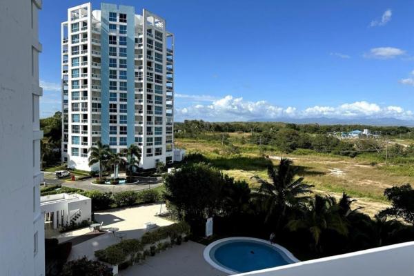 Venta de apartamento de playa p.h. founders