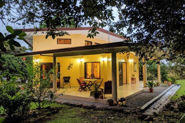 Lote de 1 ha con casa de campo en boquete panamá